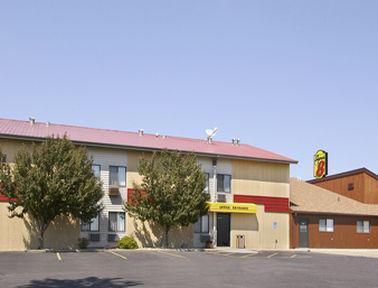 Super 8 By Wyndham Luverne Екстер'єр фото